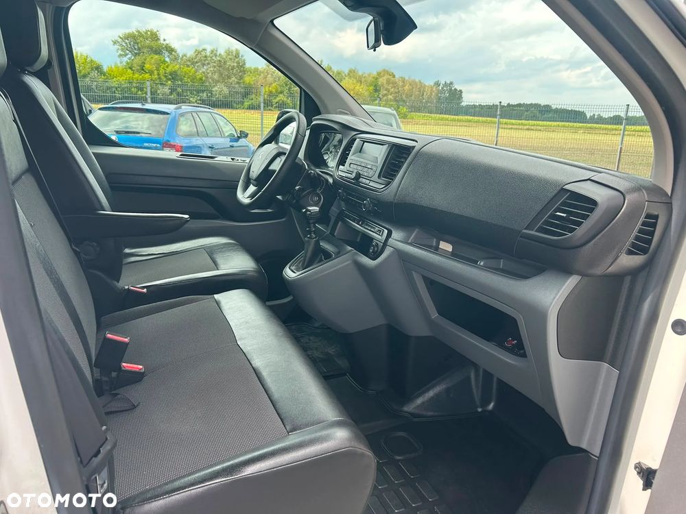 Peugeot Expert L3H1 Long 2.0 HDI **153tyś. km.**Klima**3 osobowy**2020R** - 13