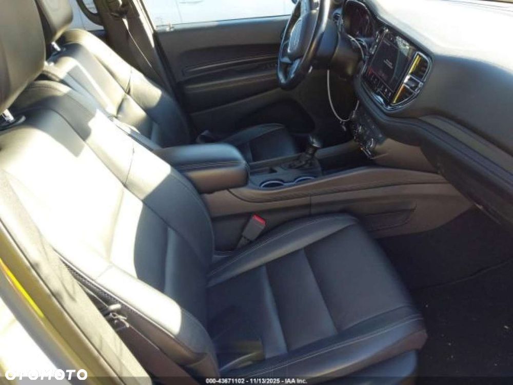 Dodge Durango - 13