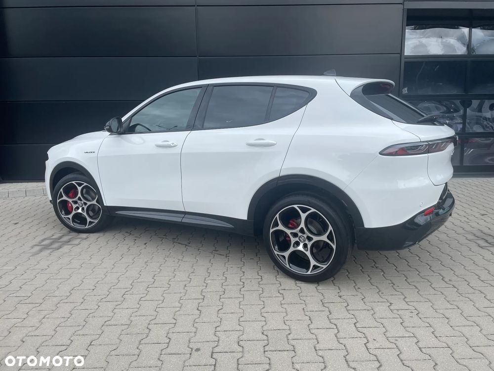 Alfa Romeo Tonale 1.5 T4 GSE mHEV Veloce DCT - 3