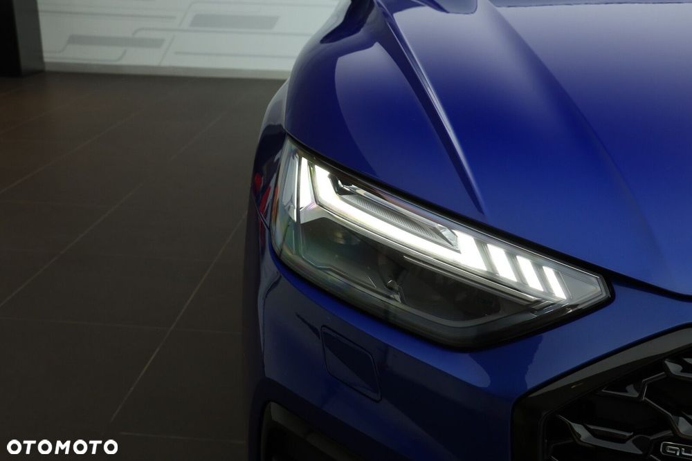 Audi Q5 Sportback - 12
