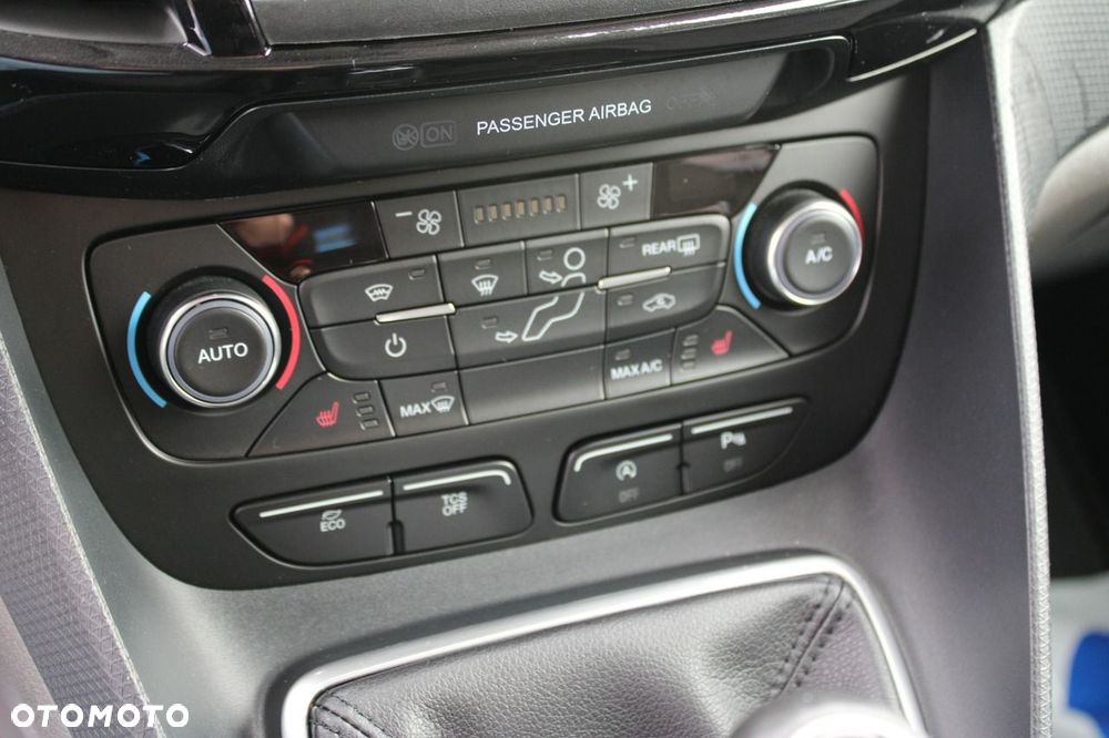 Ford Tourneo Connect - 28