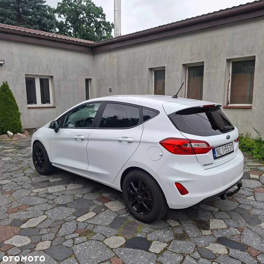 Ford Fiesta VAN - 10