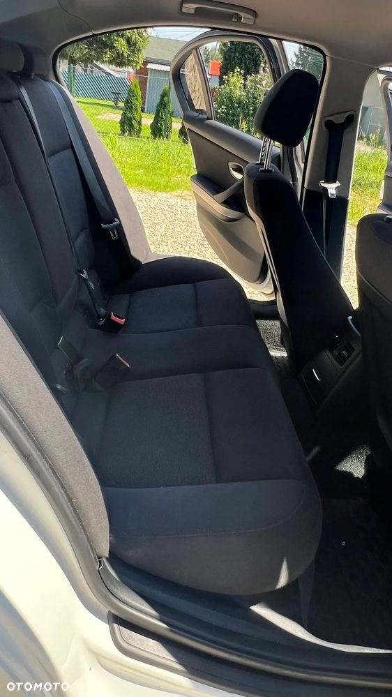 BMW Seria 3 318d - 12
