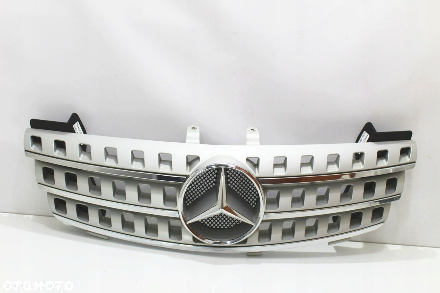 Atrapa chłodnicy Grill zderzaka AMG Oryginał Mercedes W164 ML A1648800323 - 2