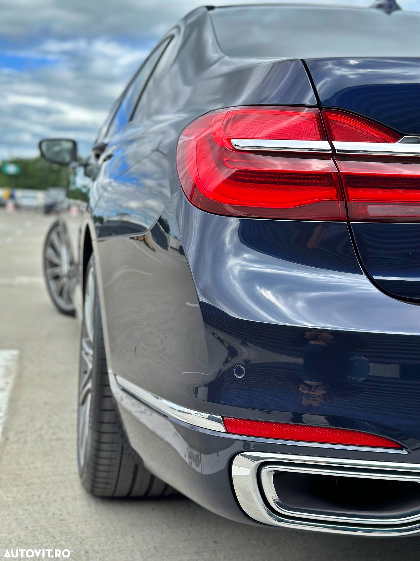 BMW Seria 7 740Ld xDrive - 11