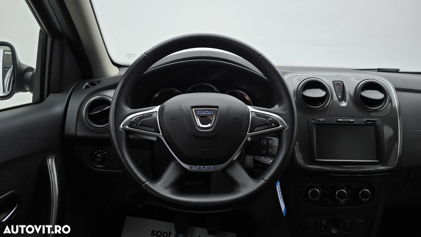 Dacia Sandero - 15