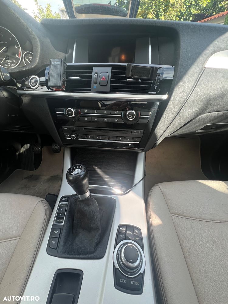 BMW X3 xDrive20d - 13