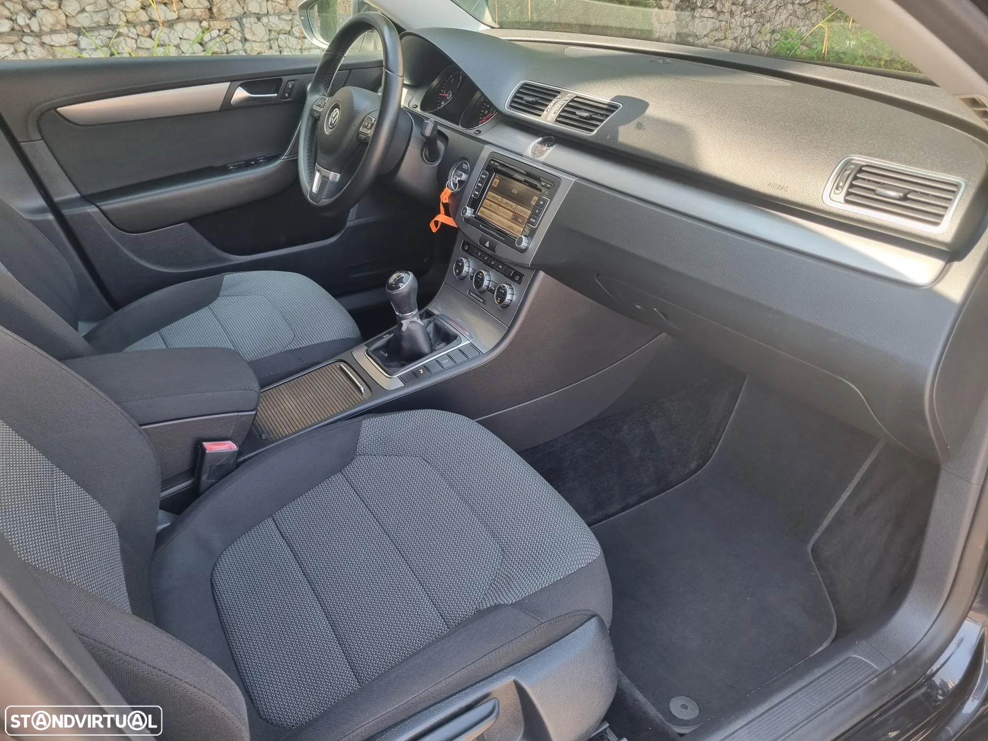 VW Passat 1.6 TDI BlueMotion - 20