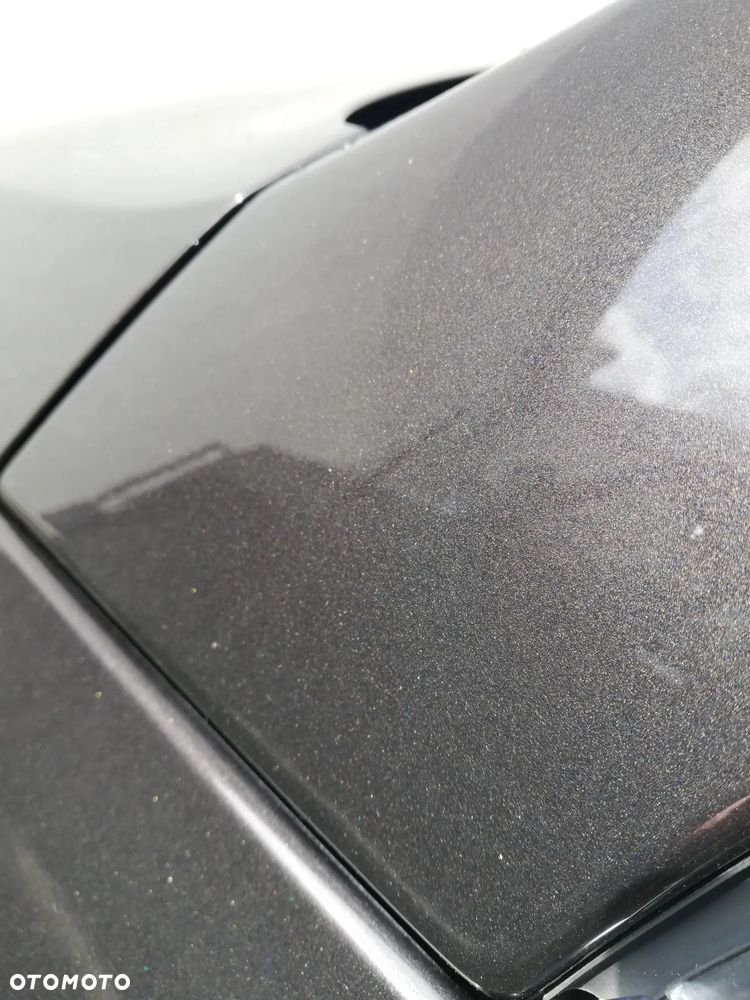 Volkswagen Passat 2.0 TDI Highline - 30