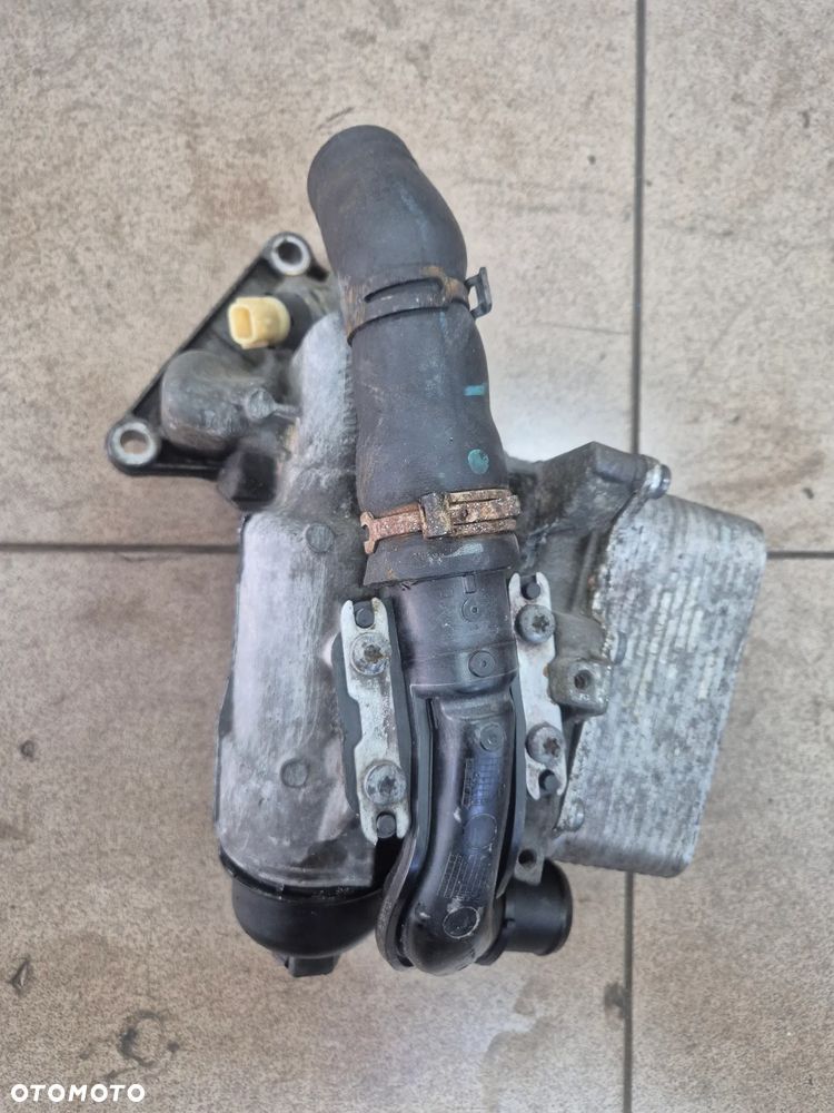 CHŁODNICA OLEJU OBUDOWA FILTRA OLEJU MASTER III MOVANO B  NV400 2.3 10r.+ TRAFIC VIVARO 2.0 10-14r. EURO 5 - 2