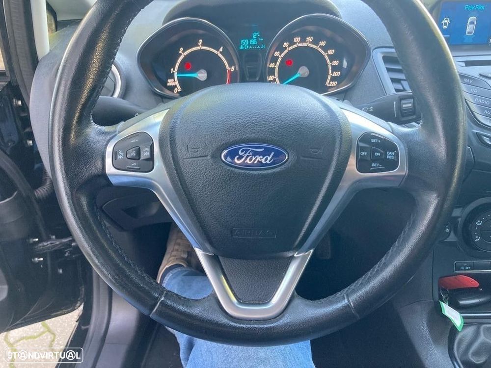 Ford Fiesta 1.5 TDCi Titanium - 11