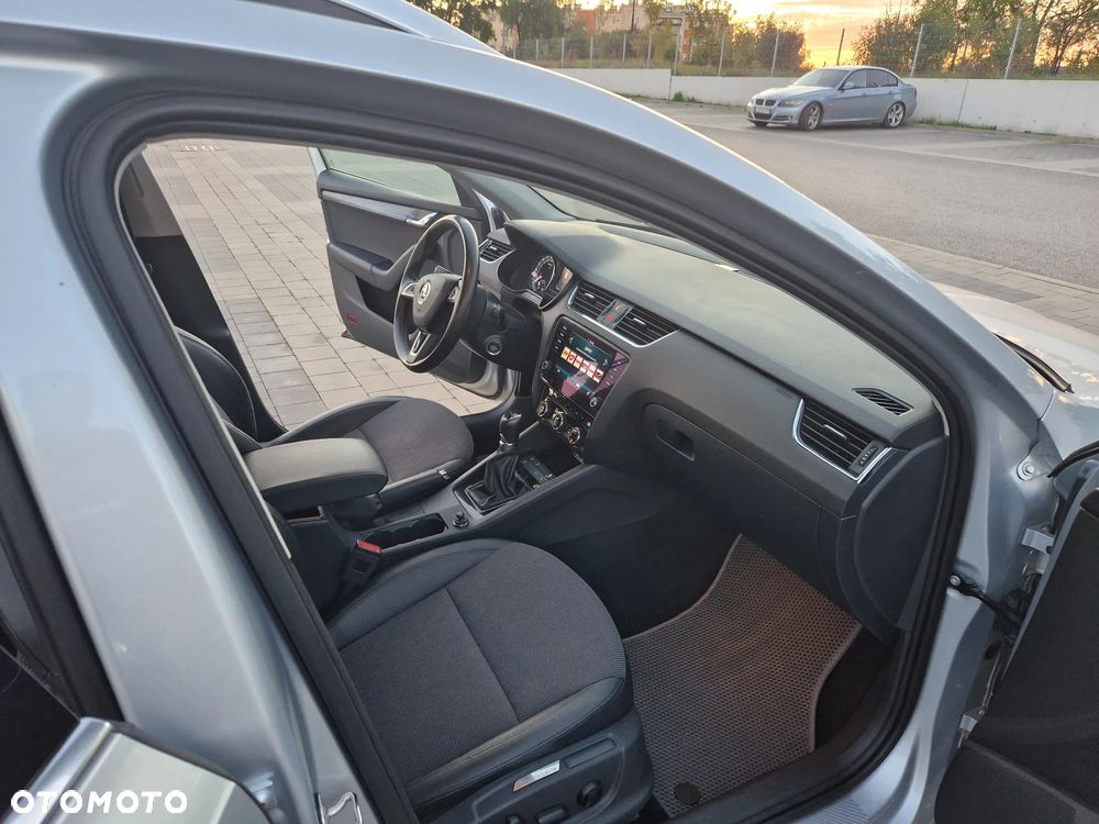 Skoda Octavia 1.6 TDI Style - 11