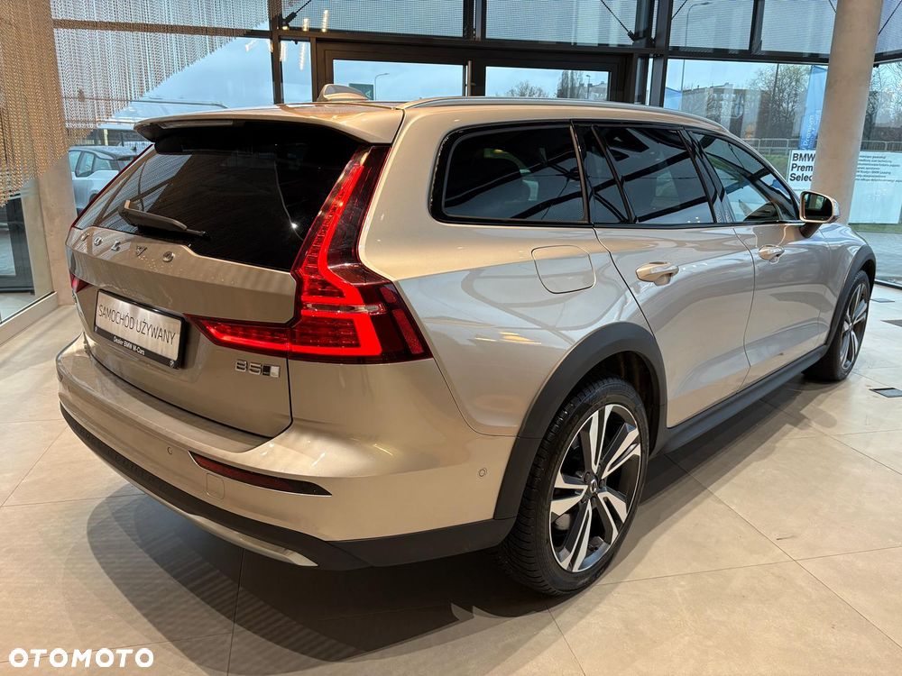 Volvo V60 B5 B AWD Plus Bright - 6