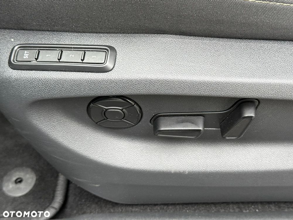 Skoda Kodiaq 1.5 TSI mHEV DSG Selection - 18