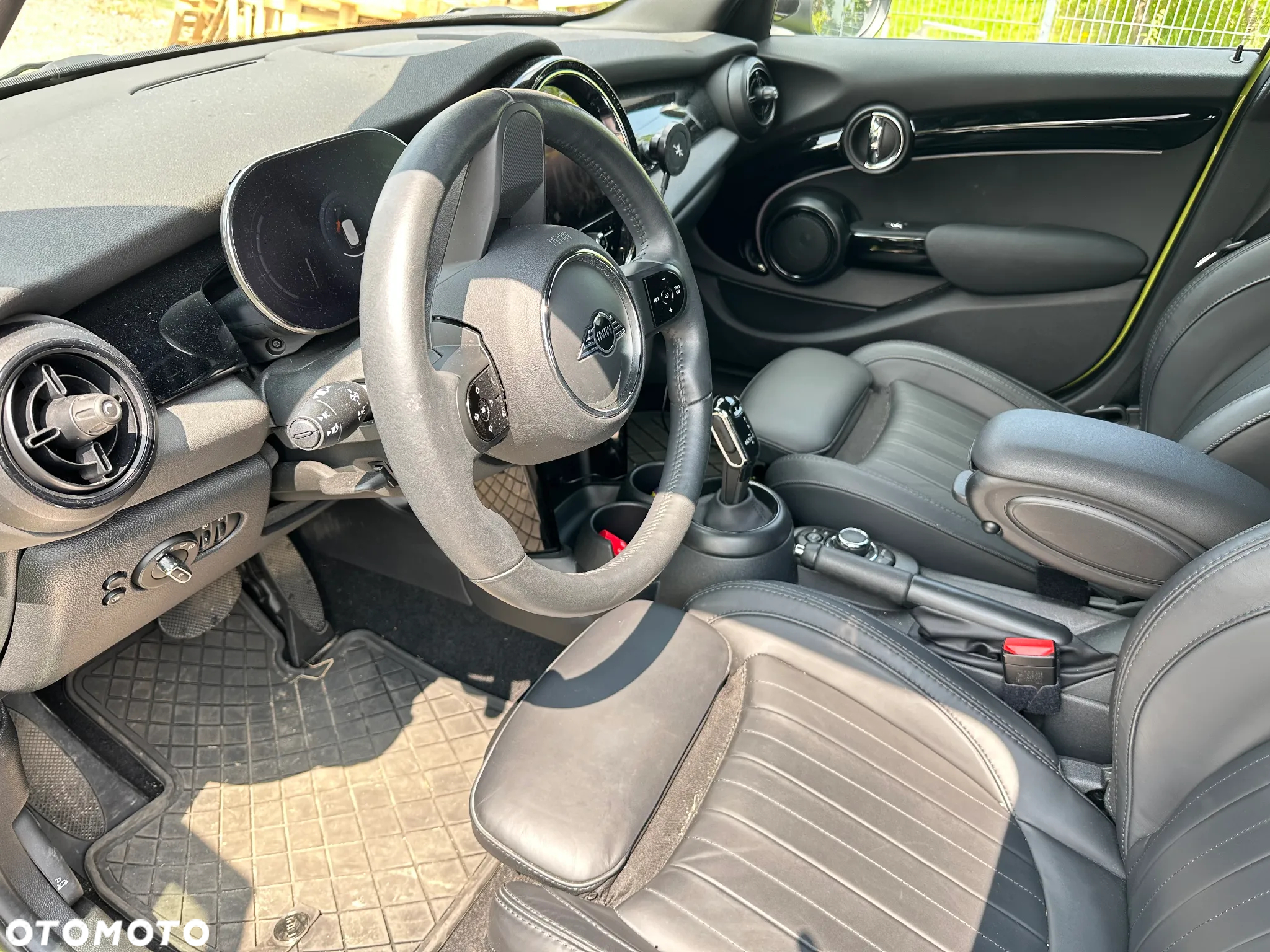 MINI Cooper Classic Trim - 2