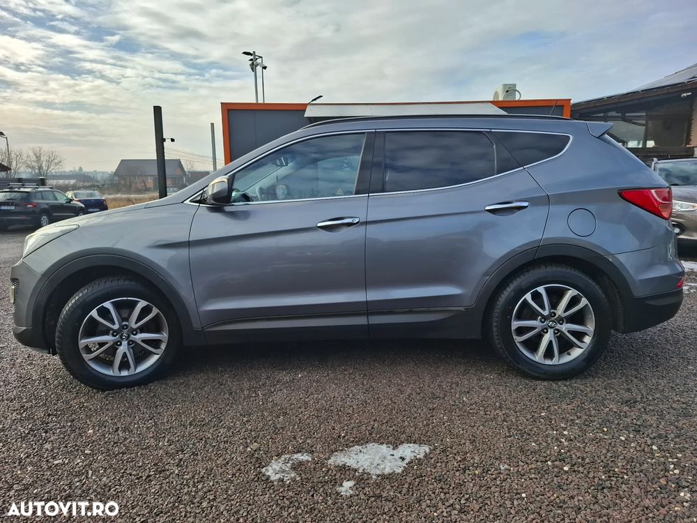 Hyundai Santa Fe 2.0 CRDI 2WD Premium - 12