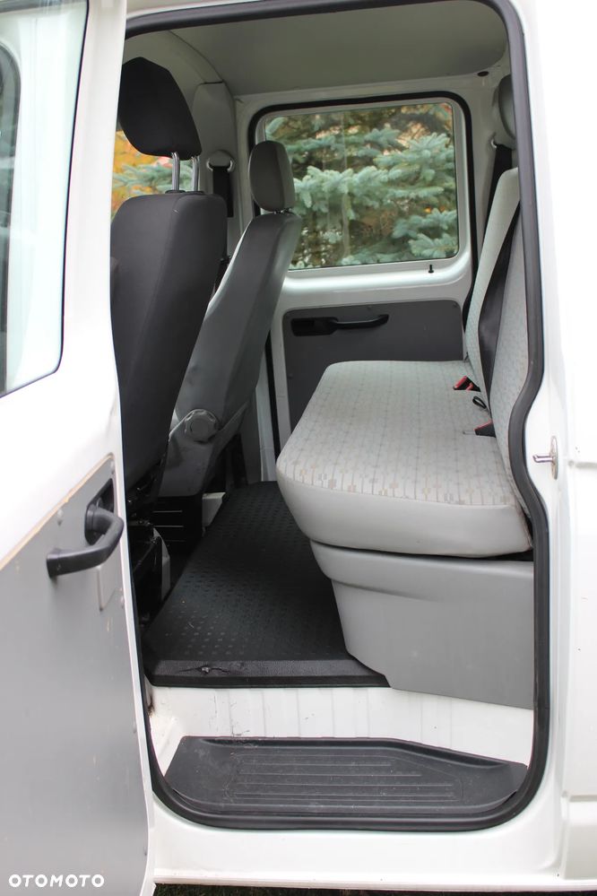 Volkswagen Transporter - 10