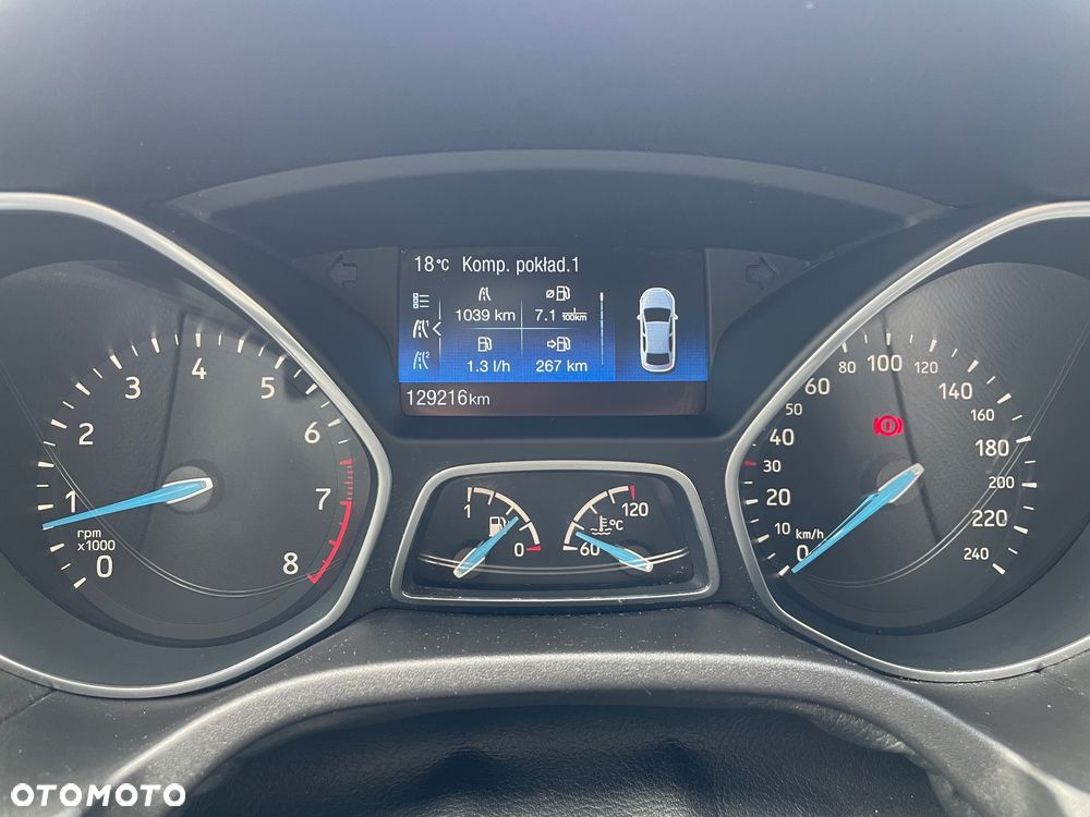 Ford Focus 1.5 EcoBoost Trend ASS - 23