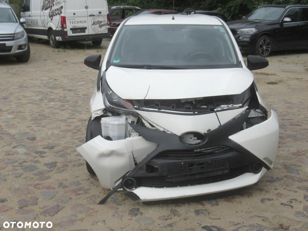 Toyota Aygo 1.0 VVT-i Sprint EU6 - 12
