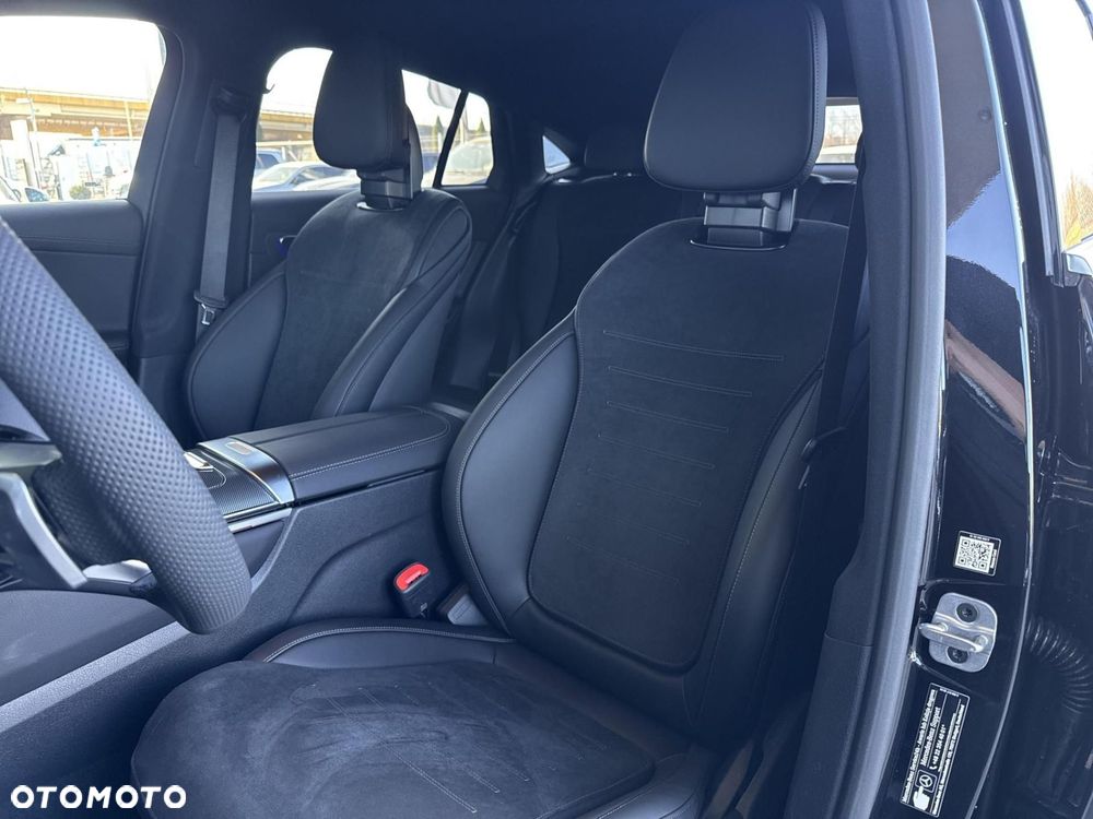 Mercedes-Benz GLC - 15