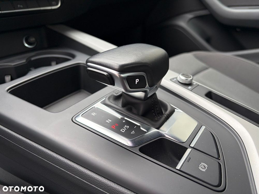 Audi A4 Limousine - 17