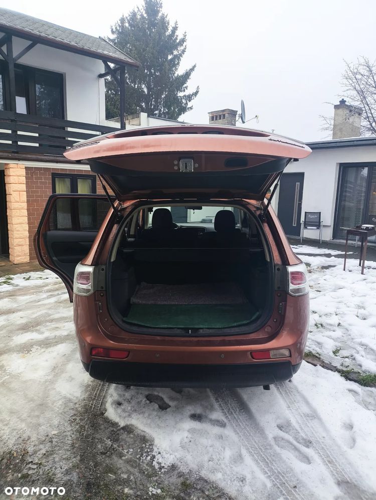 Mitsubishi Outlander 2.0 Intense - 4