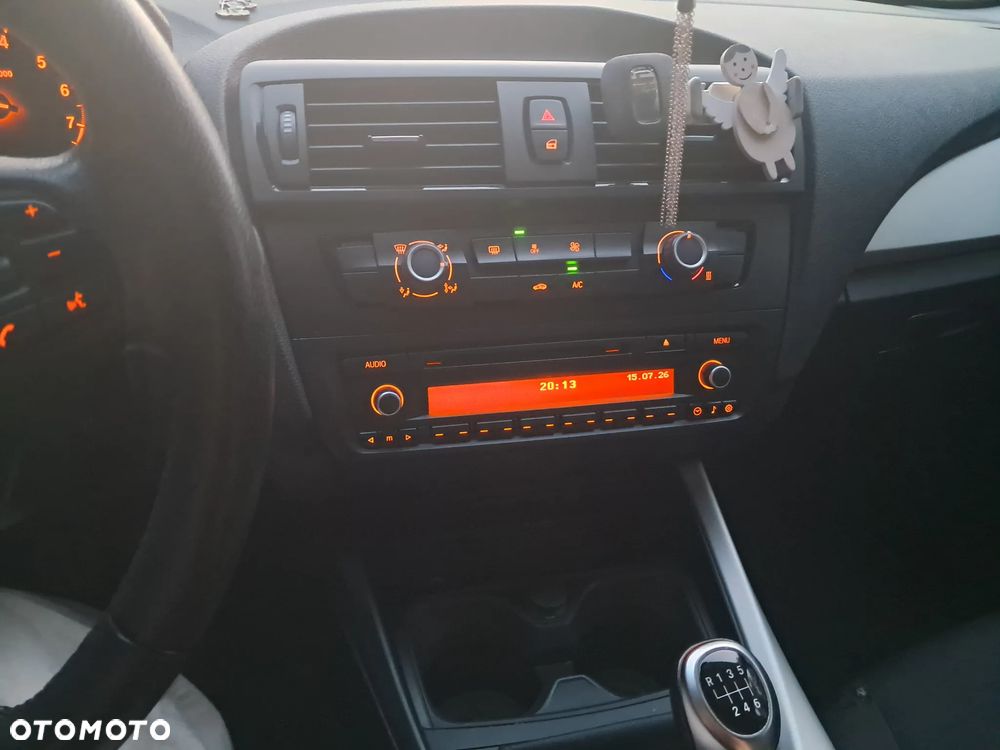 BMW Seria 1 116i - 3