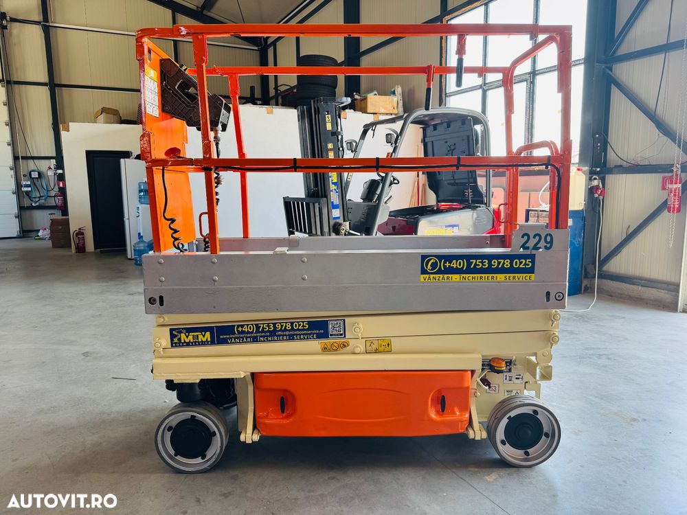 JLG Nacela 8 metri electrica ingusta reconditionata 6800 euro - 3