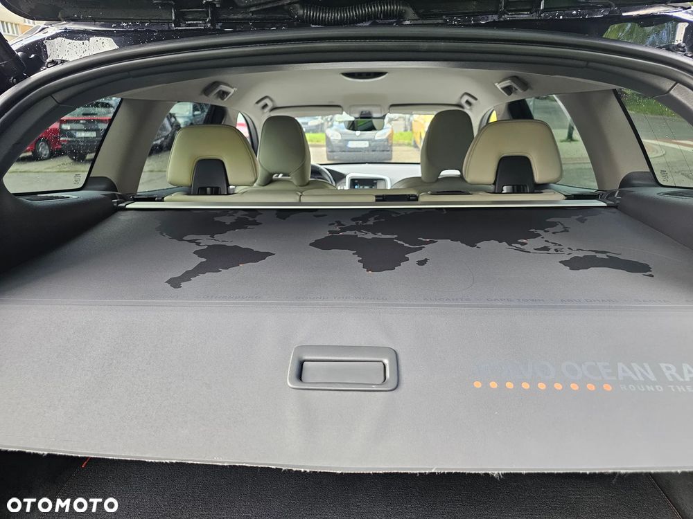 Volvo XC 60 D4 Drive-E Ocean Race - 6