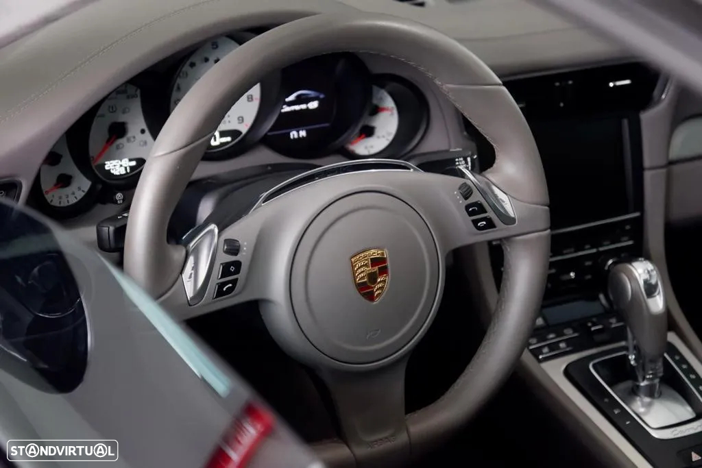 Porsche 911 (991) Carrera 4 S PDK - 10