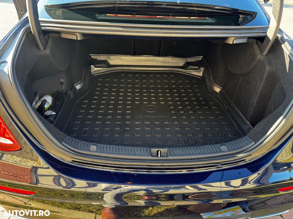 Mercedes-Benz E 350 D 9G-TRONIC AMG Line - 12