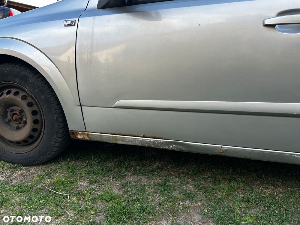 Opel Astra 1.7 CDTI Essentia - 6