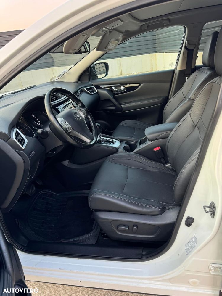 Nissan Qashqai 1.6 DCI Start/Stop X-TRONIC Tekna - 8