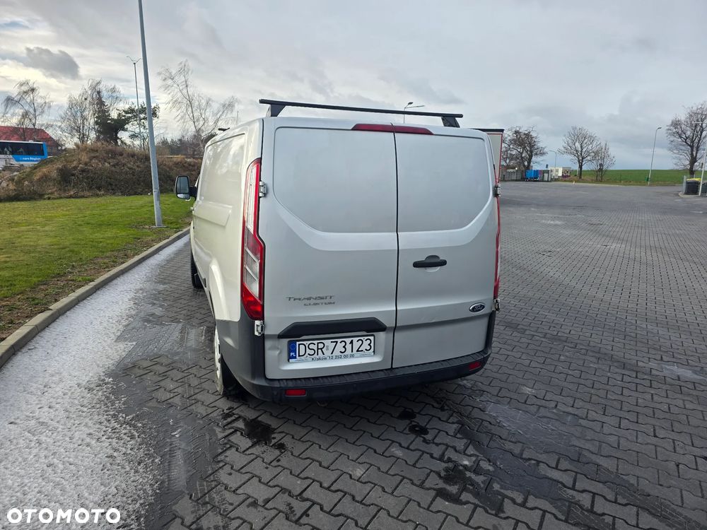 Ford Transit Custom - 4
