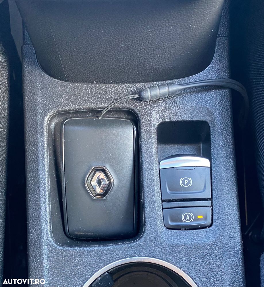 Renault Captur MHEV 140 Techno - 17
