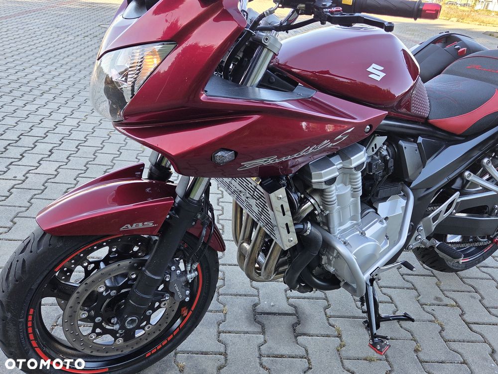Suzuki Bandit - 24