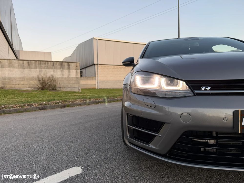 VW Golf R 4Motion BlueMotion DSG - 13