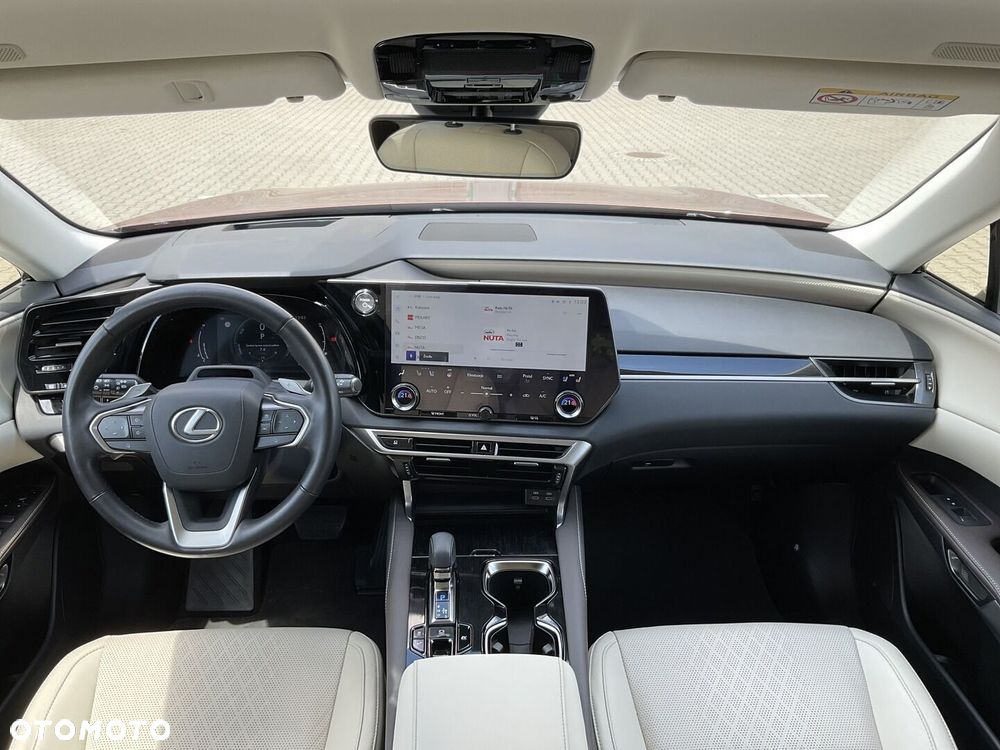 Lexus RX - 10