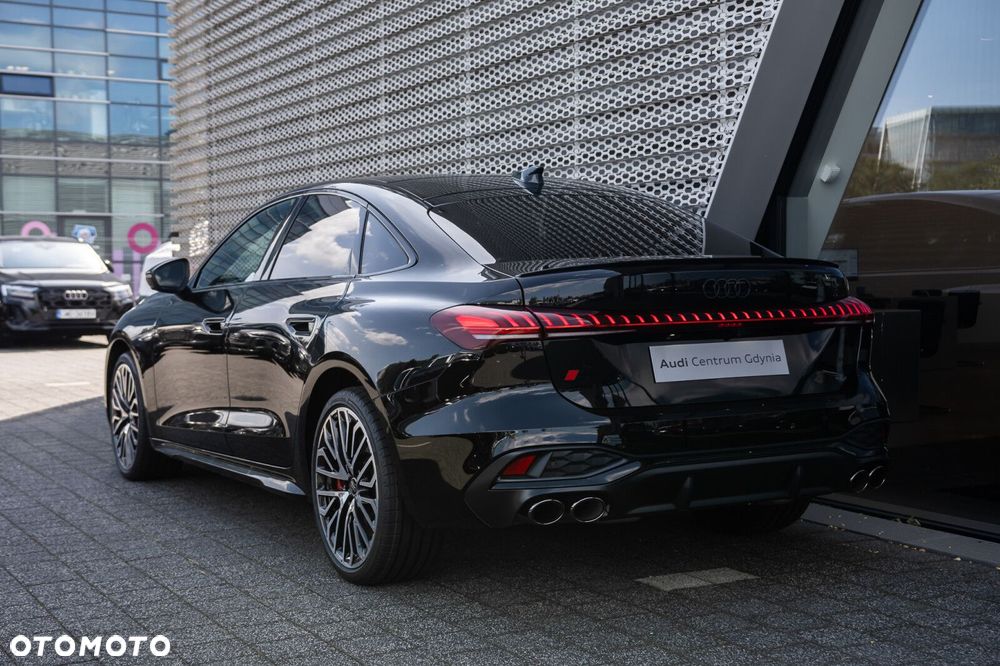 Audi S5 Limousine - 4