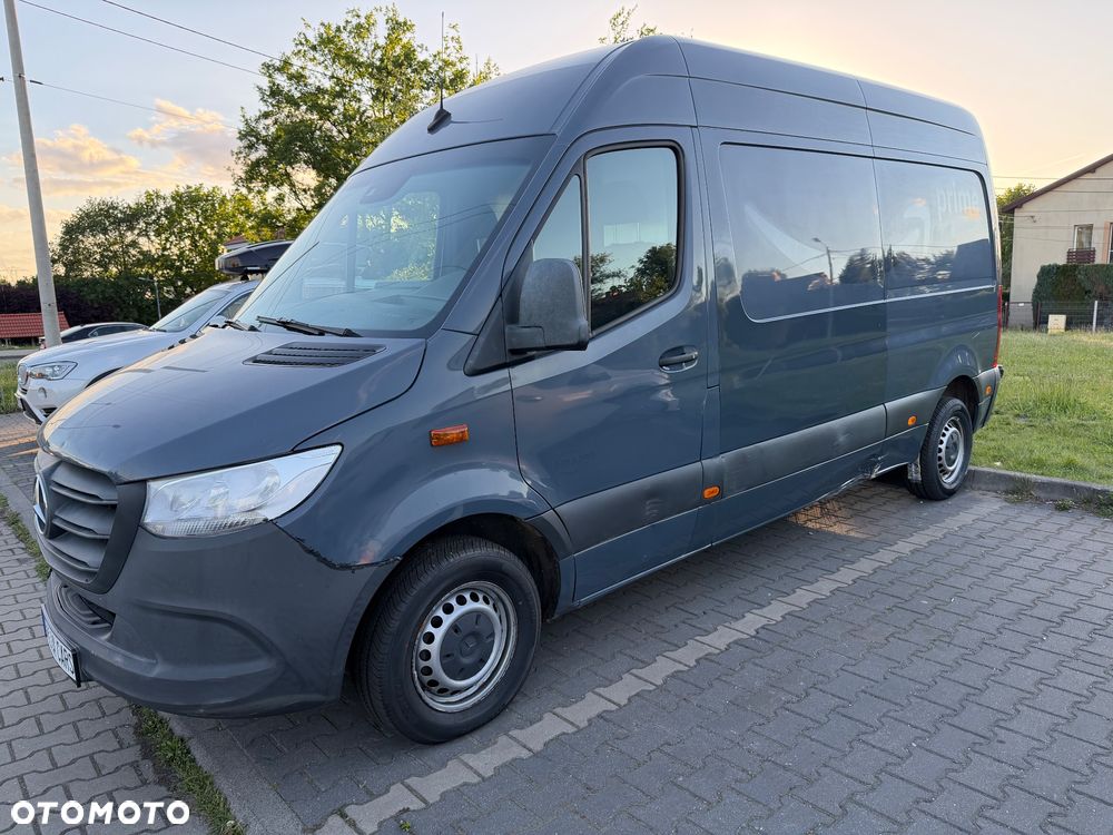Mercedes-Benz Sprinter - 5