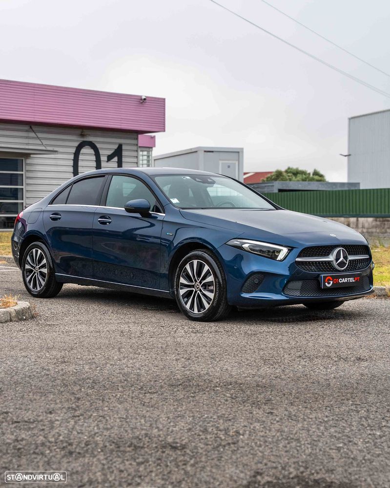 Mercedes-Benz A 250 e Progressive - 2
