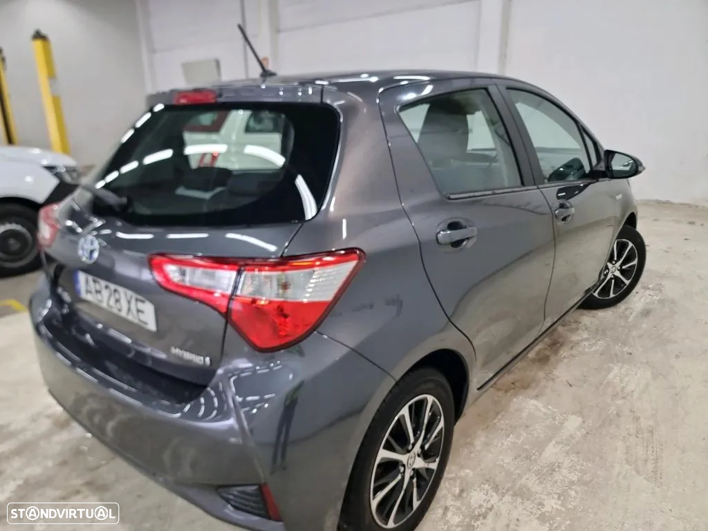 Toyota Yaris 1.5 HSD Comfort - 3