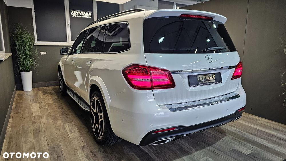 Mercedes-Benz GLS - 8