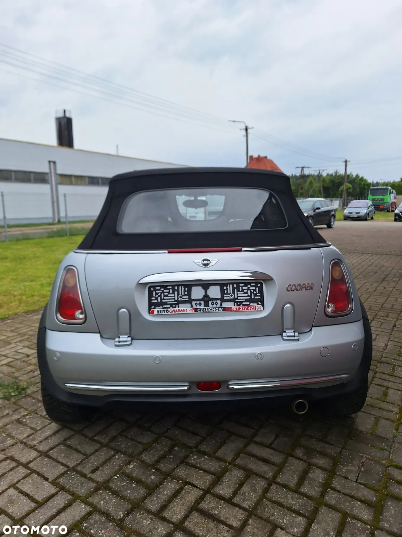 MINI Cooper Standard - 4
