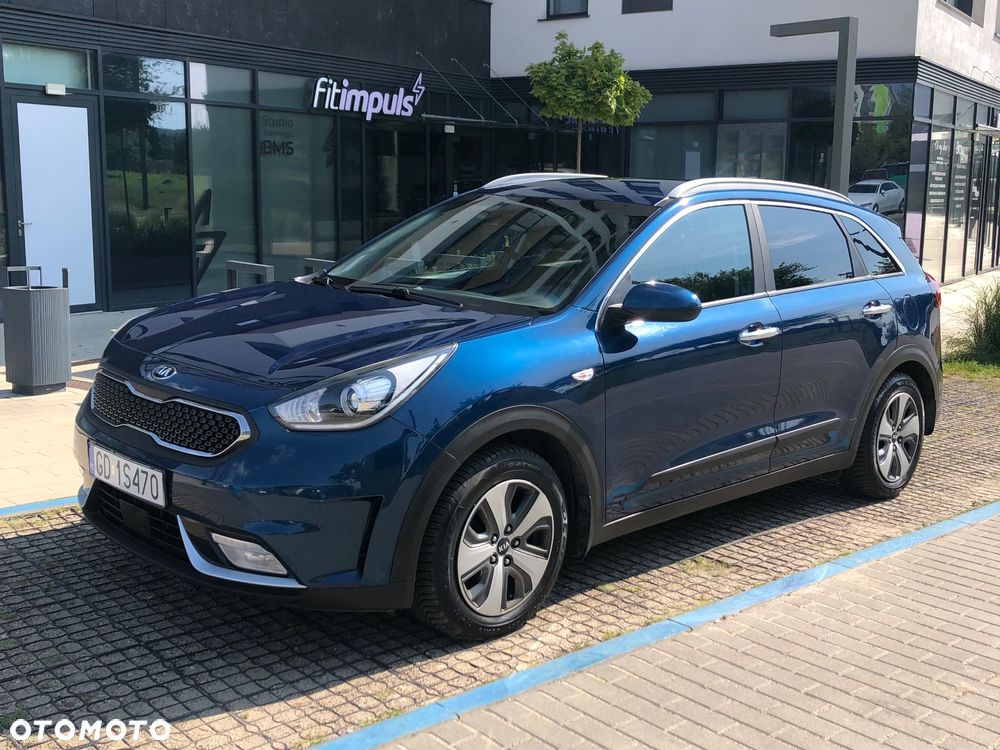 Kia Niro 1.6 GDI Hybrid L Business Line - 2