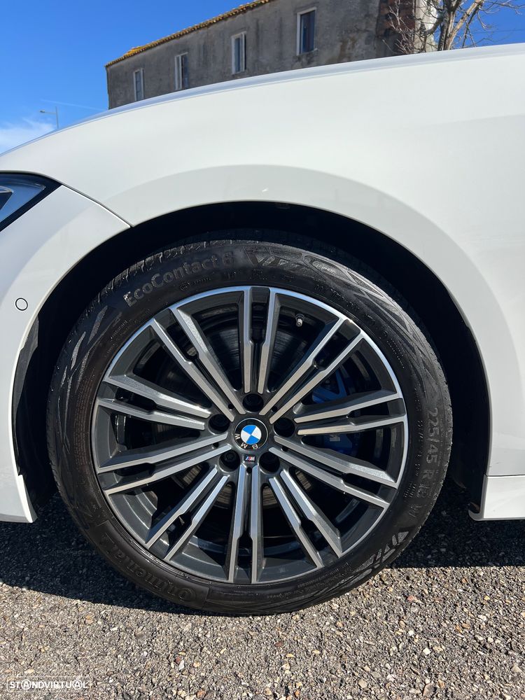 BMW 320 d Pack M Auto - 5