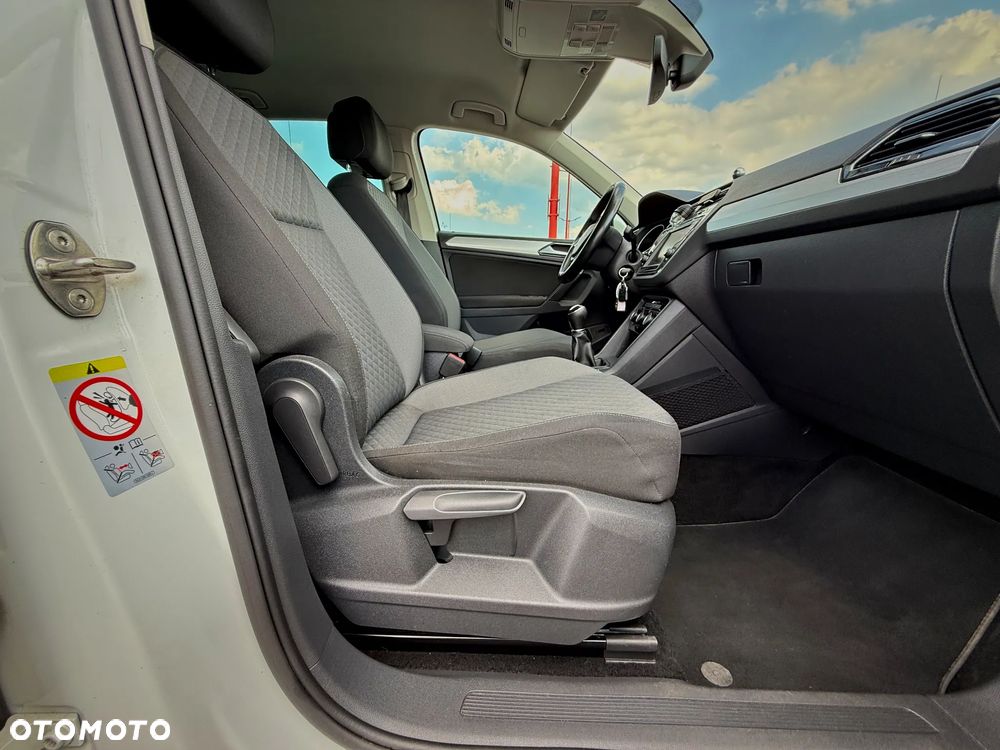 Volkswagen Tiguan 2.0 TDI SCR Comfortline - 34