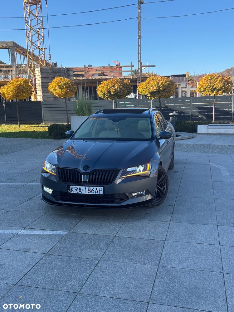 Skoda Superb 2.0 TDI SCR L&K DSG - 4
