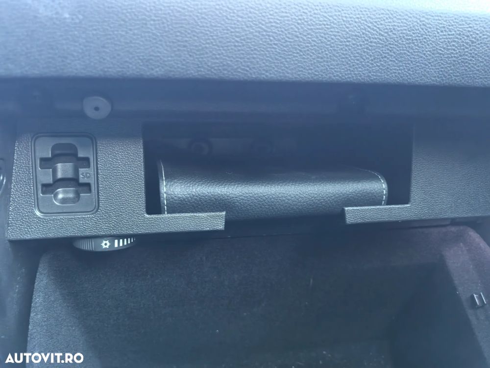 Volkswagen Passat 1.5 TSI ACT OPF DSG Comfortline - 17