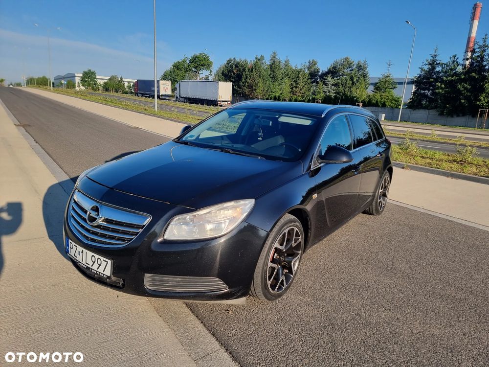 Opel Insignia - 1